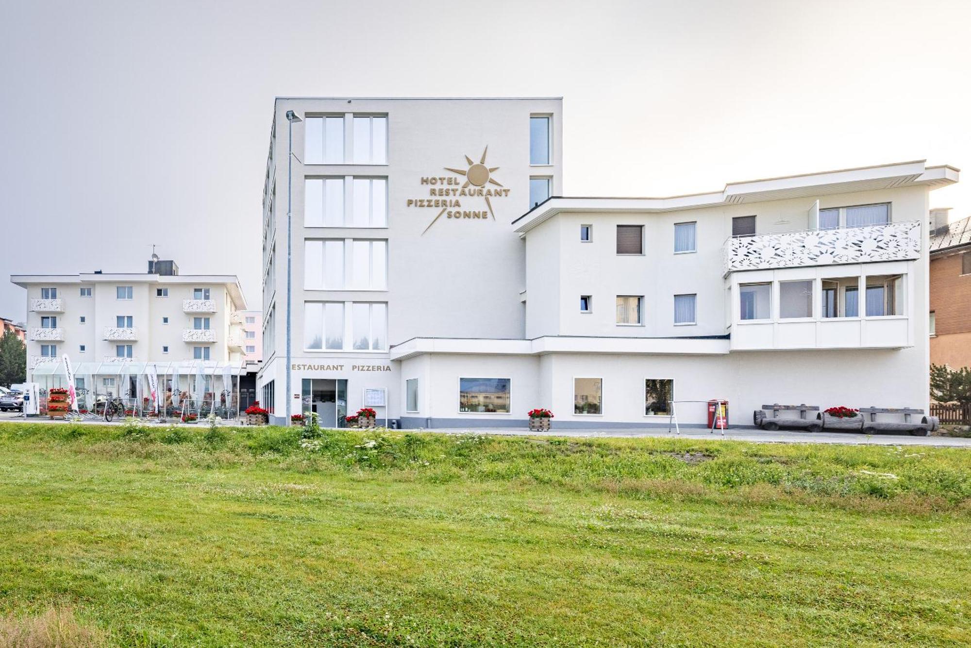 Hotel Sonne St. Moritz 3* Superior 外观 照片