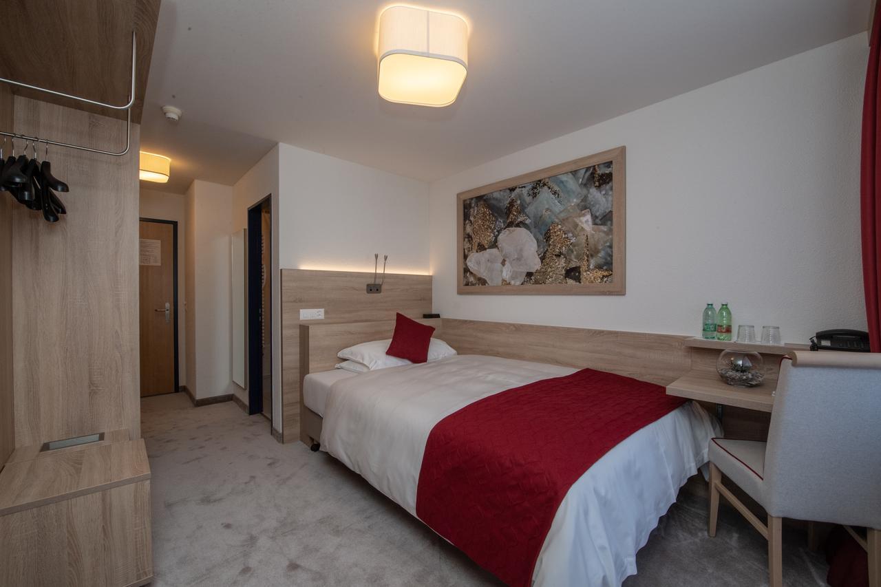 Hotel Sonne St. Moritz 3* Superior 外观 照片